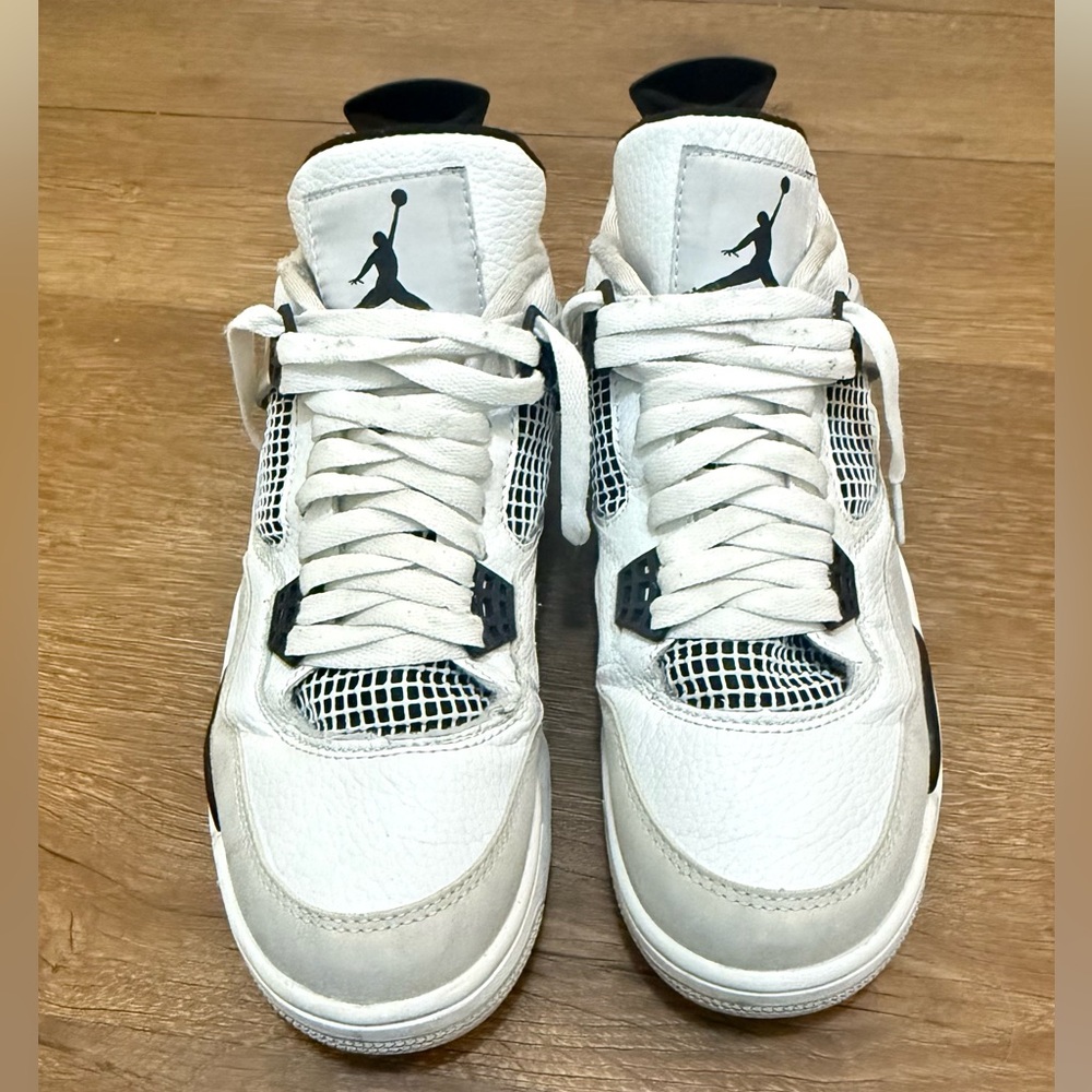 Nike Air Jordan 4 Retro “Military Men’s Size 7